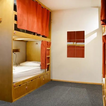 Peach & Hostel *
