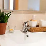 Peach & بورتو
