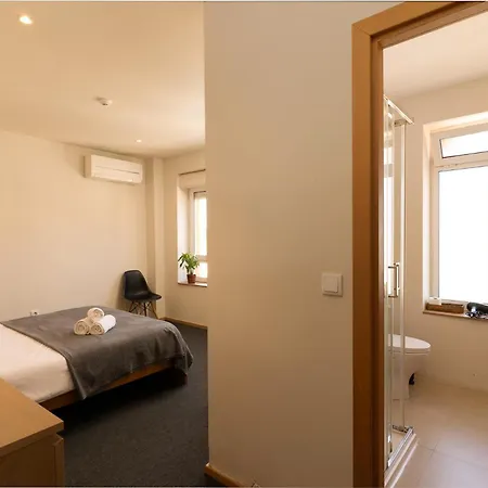 Peach & 호스텔 포르투